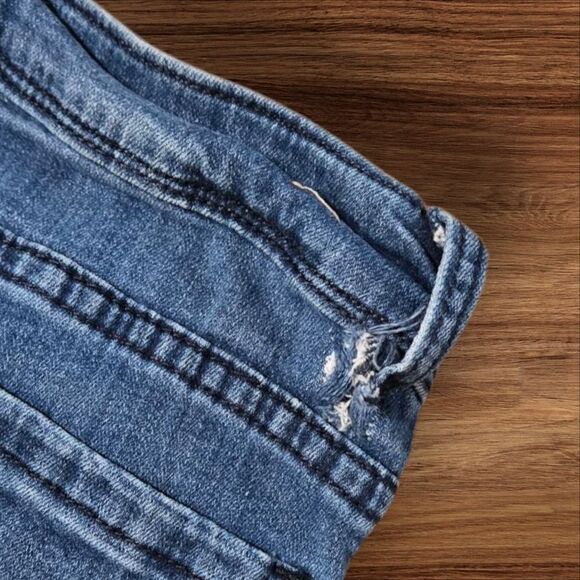 Delia's Taylor Skinny Low Rise Paint Splatter Design Y2K Jeans - Picture 5 of 8